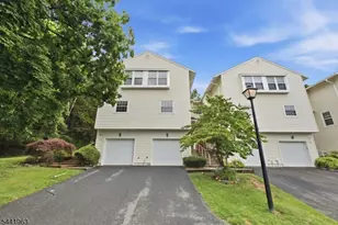 45 Rhea Run, Hampton Township, NJ 07860 - Photo 3