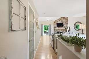 45 Rhea Run, Hampton Township, NJ 07860 - Photo 15