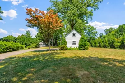 240 Summit Rd, Mountainside, NJ 07092 - Photo 25