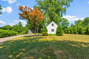 240 Summit Rd, Mountainside, NJ 07092 - Photo 27