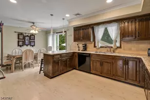 7 Glendale Ln, Fairfield, NJ 07004 - Photo 11