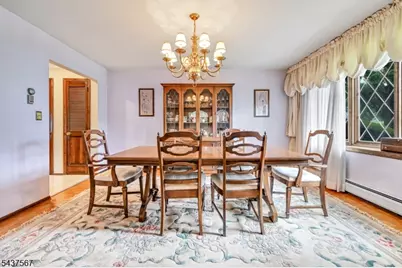 7 Glendale Ln, Fairfield, NJ 07004 - Photo 15