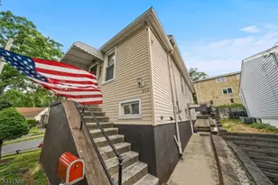 207 Van Winkle Ave, Nutley, NJ 07110 - Photo 5