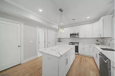 21 Willow Ave, Randolph Township, NJ 07869 - Photo 15