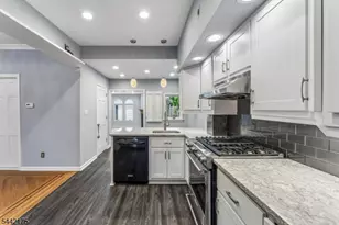 33 Myrtle Ave, Nutley, NJ 07110 - Photo 11