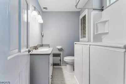 33 Myrtle Ave, Nutley, NJ 07110 - Photo 25