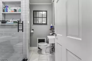 33 Myrtle Ave, Nutley, NJ 07110 - Photo 17