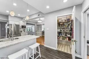 33 Myrtle Ave, Nutley, NJ 07110 - Photo 11