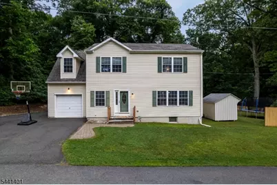 13 Cranberry Ledge Rd, Byram Township, NJ 07821 - Photo 1