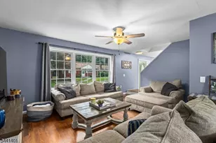 13 Cranberry Ledge Rd, Byram Township, NJ 07821 - Photo 5