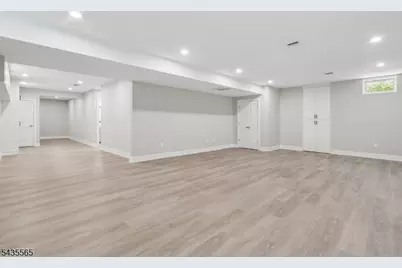 37 Burnet St, Livingston, NJ 07039 - Photo 37
