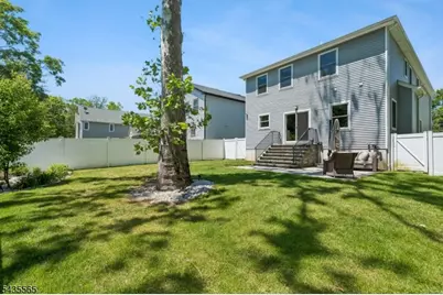 37 Burnet St, Livingston, NJ 07039 - Photo 39