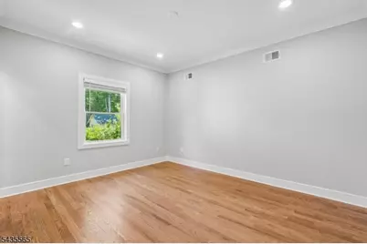 37 Burnet St, Livingston, NJ 07039 - Photo 13