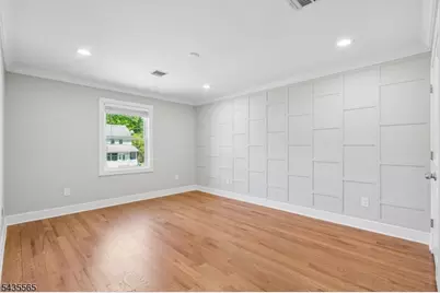 37 Burnet St, Livingston, NJ 07039 - Photo 27
