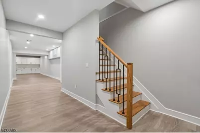37 Burnet St, Livingston, NJ 07039 - Photo 35