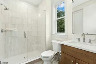 155 Dogwood Ln, Berkeley Heights Township, NJ 07922 - Photo 21