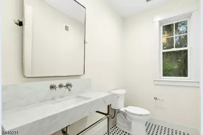 155 Dogwood Ln, Berkeley Heights Township, NJ 07922 - Photo 19