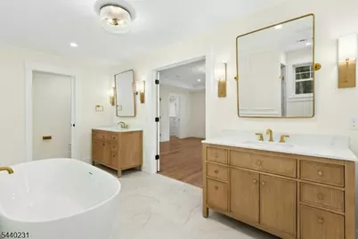 155 Dogwood Ln, Berkeley Heights Township, NJ 07922 - Photo 29
