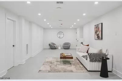 39 Billingsley Dr, Livingston, NJ 07039 - Photo 21