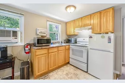 6 Waughaw Rd, Montville Township, NJ 07082 - Photo 3