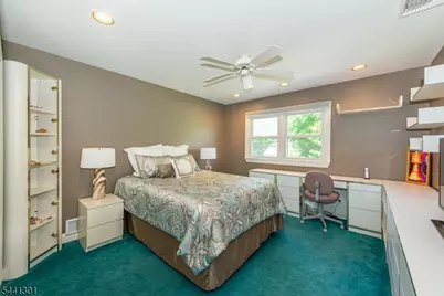 18 Teak Rd, Wayne, NJ 07470 - Photo 15