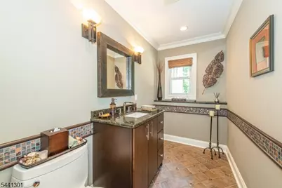 18 Teak Rd, Wayne, NJ 07470 - Photo 5