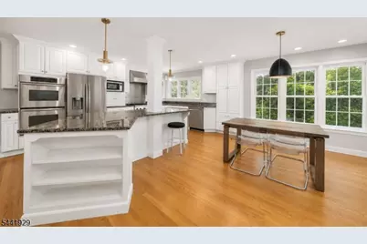 69 Penwood Dr, New Providence, NJ 07974 - Photo 11