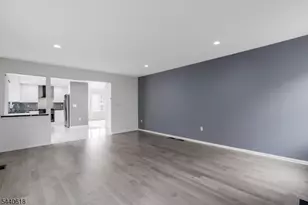 450 Vanderveer Rd, Bridgewater, NJ 08807 - Photo 15