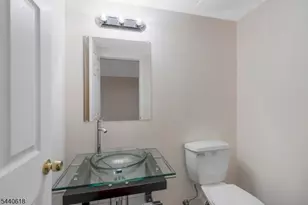 450 Vanderveer Rd, Bridgewater, NJ 08807 - Photo 37