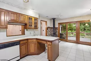 554 Green Pond Rd, Rockaway Township, NJ 07866 - Photo 13