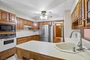 554 Green Pond Rd, Rockaway Township, NJ 07866 - Photo 15