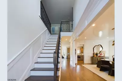 301 Garrett Rd, Mountainside, NJ 07092 - Photo 5