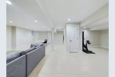 301 Garrett Rd, Mountainside, NJ 07092 - Photo 37