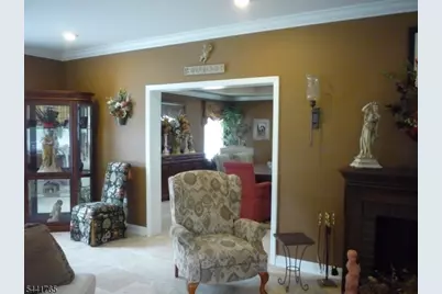 218 Maxwell Ave, Hightstown, NJ 08520 - Photo 5
