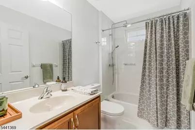 46 Andover Dr, South Brunswick Township, NJ 08824 - Photo 19
