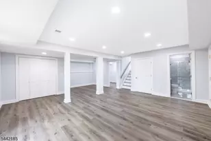 8 Sherwood Pl, Wharton, NJ 07885 - Photo 13
