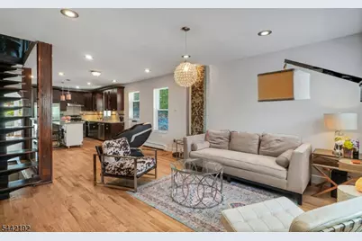 112 9th Ave W, Newark, NJ 07107 - Photo 1