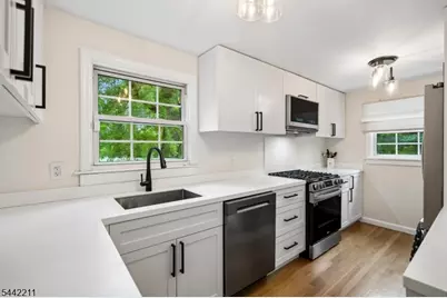 24 Iris Rd, Summit, NJ 07901 - Photo 13