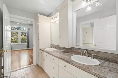 33 Fox Run, North Caldwell, NJ 07006 - Photo 33