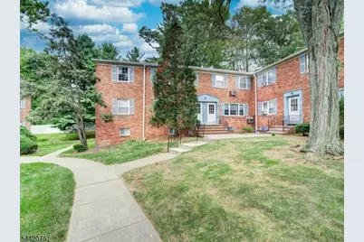 28 Wedgewood Dr #42, Verona, NJ 07044 - Photo 19