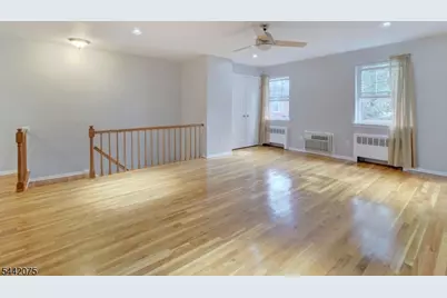 28 Wedgewood Dr #42, Verona, NJ 07044 - Photo 5