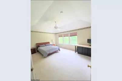 51 Bouwrey Pl, Readington, NJ 08889 - Photo 21