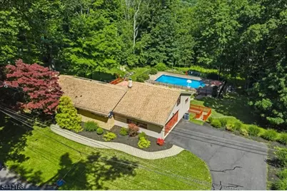 166 Glenside Trl, Byram Township, NJ 07871 - Photo 35