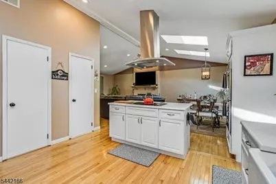 166 Glenside Trl, Byram Township, NJ 07871 - Photo 13