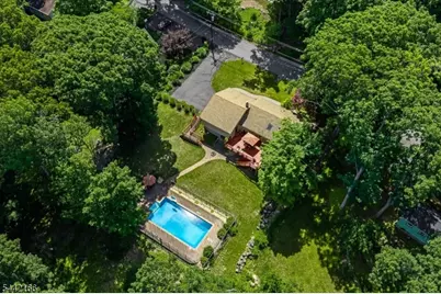 166 Glenside Trl, Byram Township, NJ 07871 - Photo 37