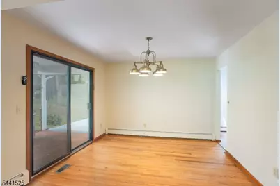 200 Hockenbury Rd, Hillsborough Township, NJ 08844 - Photo 11