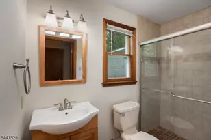 200 Hockenbury Rd, Hillsborough Township, NJ 08844 - Photo 23