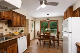 200 Hockenbury Rd, Hillsborough Township, NJ 08844 - Photo 17