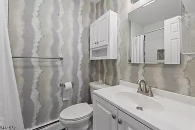 364 East Ridgewood Ave #3, Ridgewood, NJ 07508 - Photo 19
