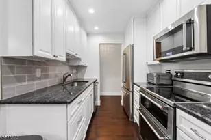 364 E Ridgewood Ave, Ridgewood, NJ 07508 - Photo 7